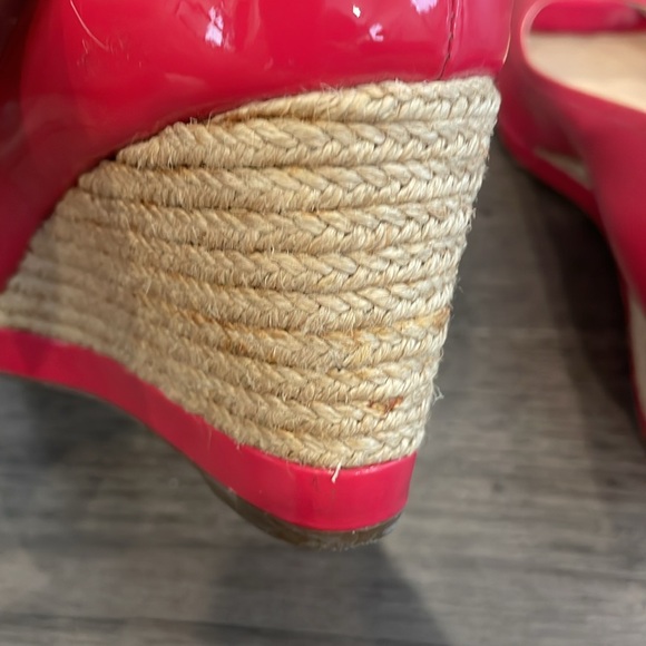 Prada pink patent peep toe wedge - Picture 7 of 8